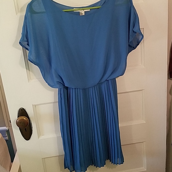 Forever 21 dress - Picture 2 of 4